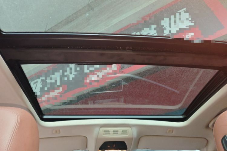 Used BMW 5 Series GT 2015 528i Leading Model Headliner