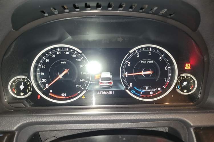 Used BMW 5 Series GT 2015 528i Leading Model Instrument Cluster