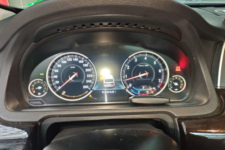 Used BMW 5 Series GT 2015 528i Leading Model Instrument Cluster