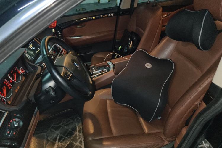 Used BMW 5 Series GT 2015 528i Leading Model Left Front Seat