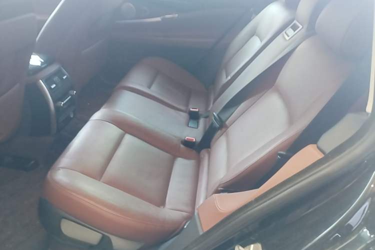Used BMW 5 Series GT 2015 535i Leading Model Left Rear Seat
