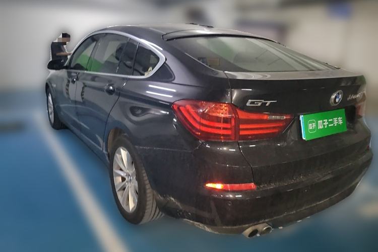 Used BMW 5 Series GT 2015 528i Leading Model Rear Left 45 Deg