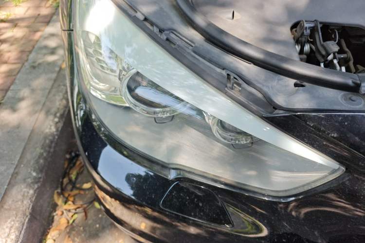 Used BMW 5 Series GT 2015 528i Luxury Edition Right Front Headlight