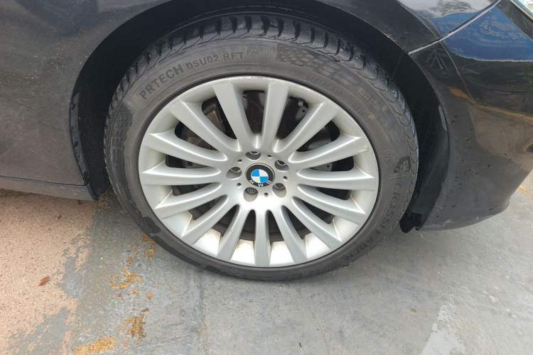 Used BMW 5 Series GT 2015 535i Leading Model Right Front Wheel Hub