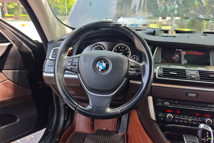 Used BMW 5 Series GT 2015 528i Luxury Edition Steering Wheel