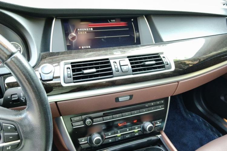 Used BMW 5 Series GT 2015 528i Leading Model Audio And AC Panel