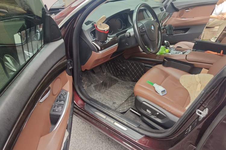Used BMW 5 Series GT 2015 528i Leading Model Driver Seat