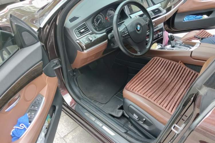Used BMW 5 Series GT 2015 528i Leading Model Driver Seat