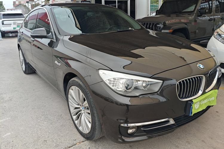 Used BMW 5 Series GT 2015 528i Luxury Edition Front Right 45 Deg