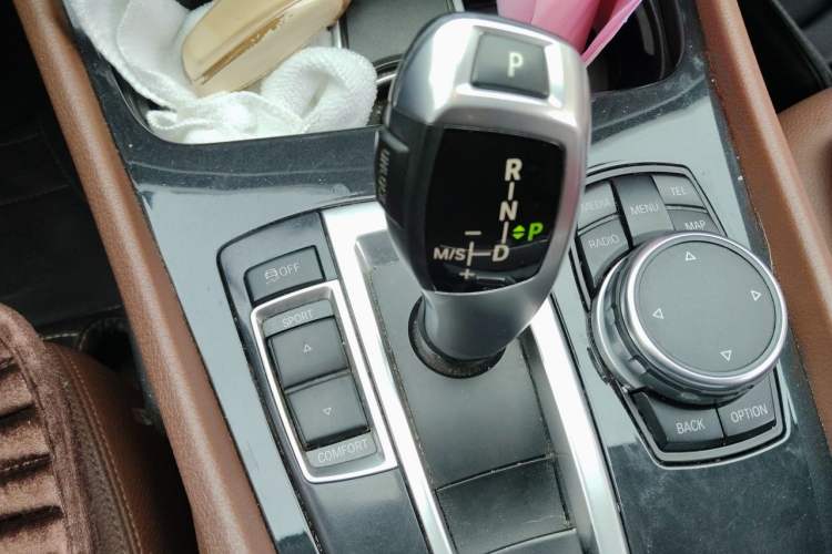Used BMW 5 Series GT 2015 528i Leading Model Gear Lever