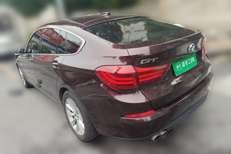 Used BMW 5 Series GT 2015 528i Leading Model Rear Left 45 Deg
