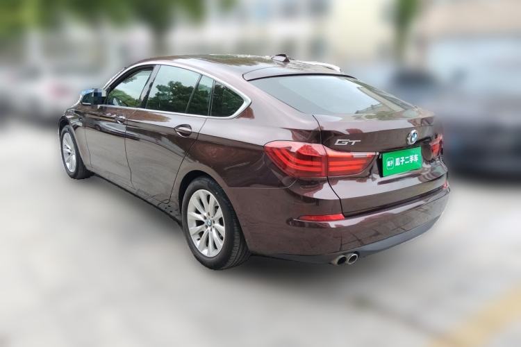 Used BMW 5 Series GT 2015 528i Leading Model Rear Left 45 Deg