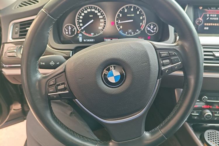 Used BMW 5 Series GT 2015 528i Luxury Edition Steering Wheel