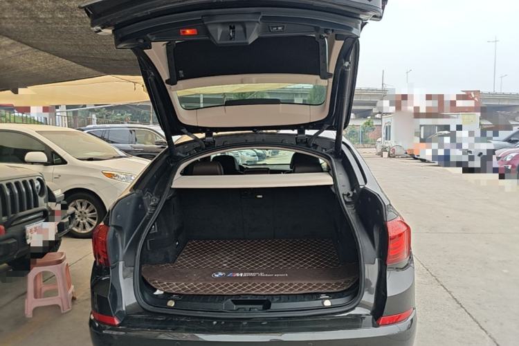 Used BMW 5 Series GT 2015 528i Luxury Edition Trunk