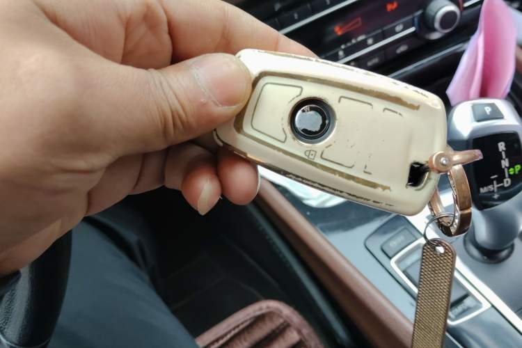 Used BMW 5 Series GT 2015 528i Leading Model Vehicle Key