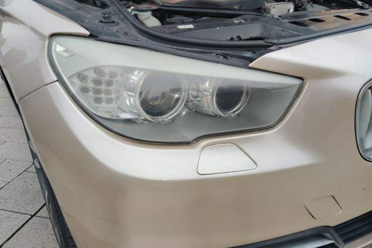 Used BMW 5 Series GT 2015 528i Leading Model Right Front Headlight