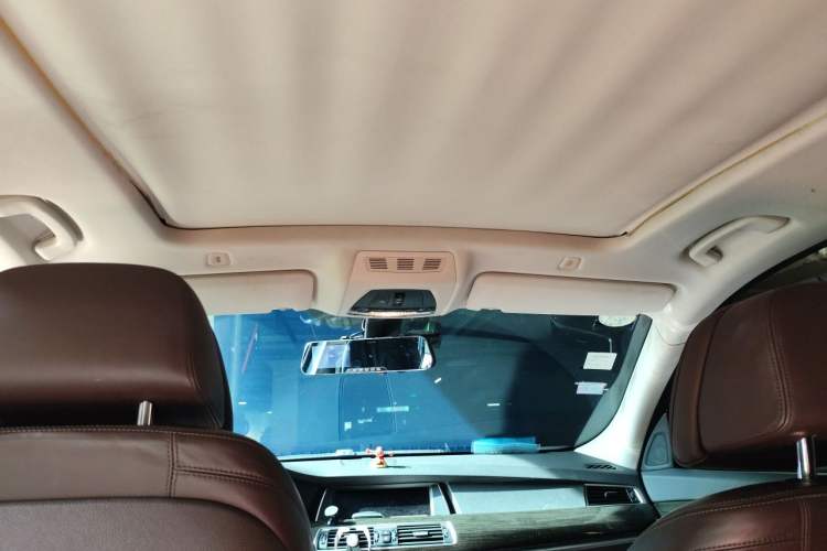 Used BMW 5 Series GT 2015 528i Luxury Edition Headliner