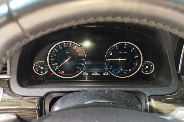 Used BMW 5 Series GT 2015 528i Luxury Edition Instrument Cluster