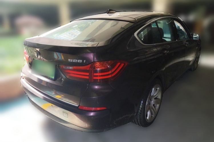 Used BMW 5 Series GT 2015 528i Luxury Edition Rear Right 45 Deg