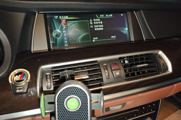 Used BMW 5 Series GT 2015 528i Leading Model Audio And AC Panel