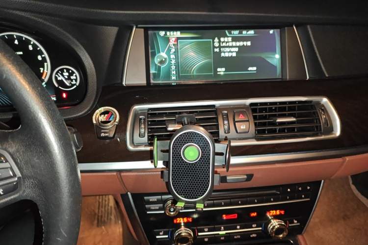 Used BMW 5 Series GT 2015 528i Leading Model Audio And AC Panel