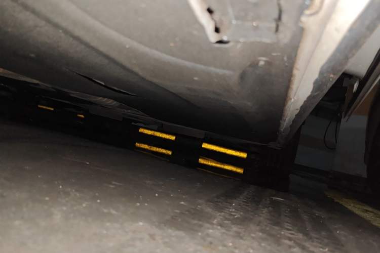 Used BMW 5 Series GT 2015 528i Leading Model Chassis Front Left