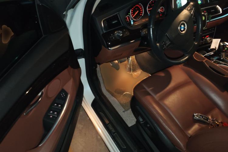 Used BMW 5 Series GT 2015 528i Leading Model Driver Seat