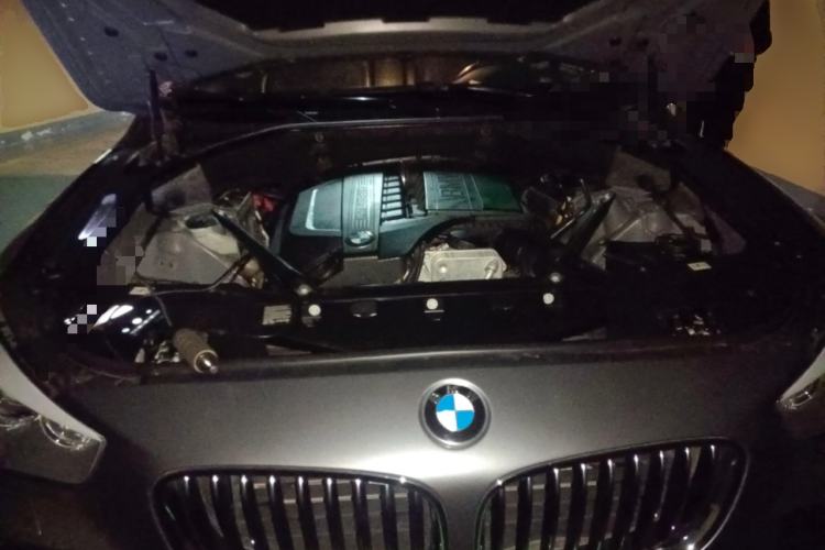 Used BMW 5 Series GT 2015 535i Luxury Edition Engine Bay