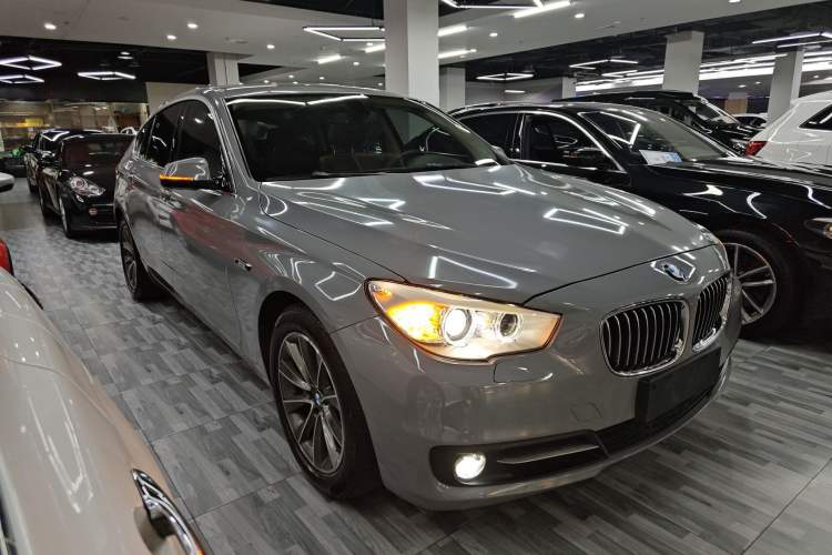 Used BMW 5 Series GT 2015 528i Leading Model Exterior 2