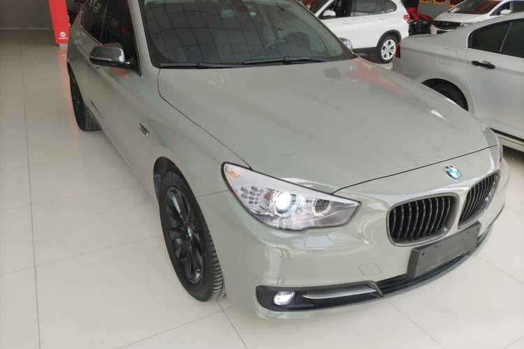 Used BMW 5 Series GT 2015 528i Leading Model Exterior 2