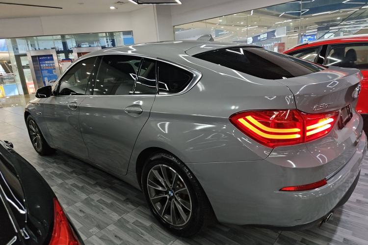 Used BMW 5 Series GT 2015 528i Leading Model Exterior 3
