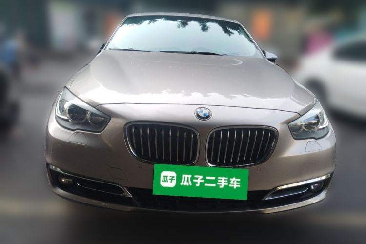 Used BMW 5 Series GT 2015 535i Luxury Edition Front