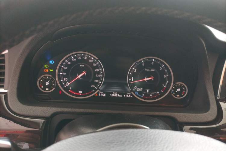 Used BMW 5 Series GT 2015 528i Leading Model Instrument Cluster