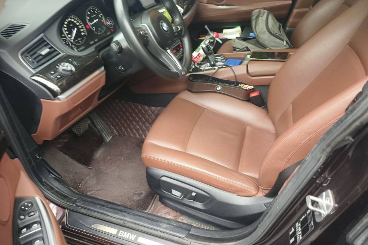Used BMW 5 Series GT 2015 528i Leading Model Left Front Seat