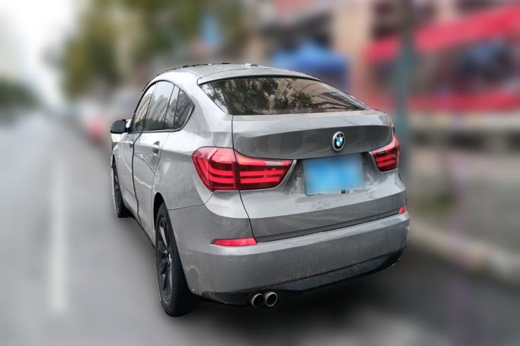 Used BMW 5 Series GT 2015 528i Leading Model Rear Left 45 Deg