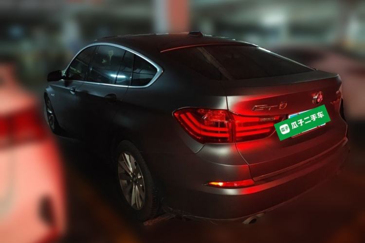 Used BMW 5 Series GT 2015 528i Leading Model Rear Left 45 Deg