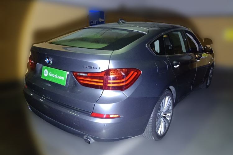 Used BMW 5 Series GT 2015 535i Luxury Edition Rear Right 45 Deg