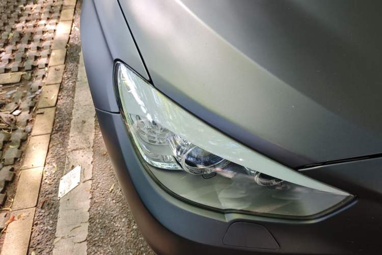 Used BMW 5 Series GT 2015 528i Leading Model Right Front Headlight