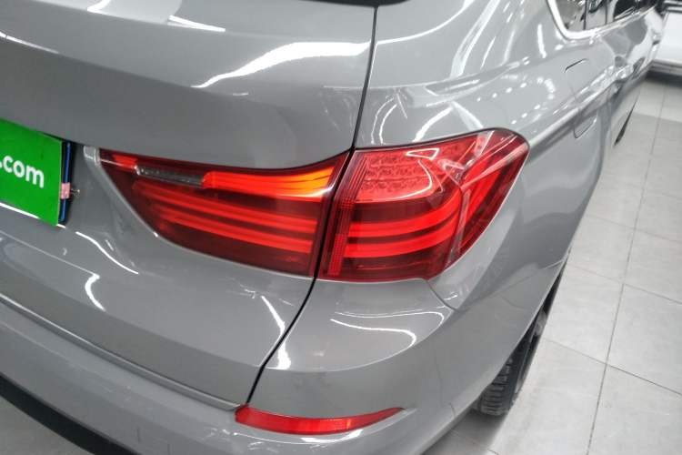 Used BMW 5 Series GT 2015 528i Luxury Edition Right Rear Taillight