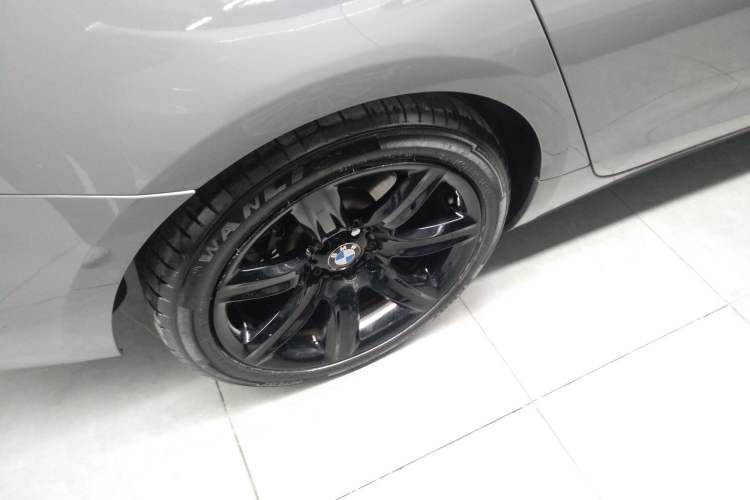 Used BMW 5 Series GT 2015 528i Luxury Edition Right Rear Wheel Hub