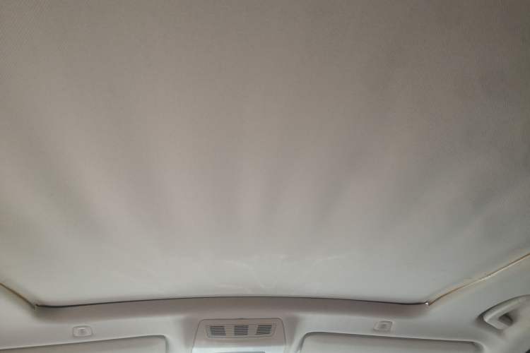 Used BMW 5 Series GT 2015 528i Leading Model Headliner