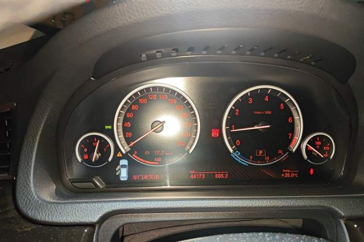 Used BMW 5 Series GT 2015 528i Leading Model Instrument Cluster