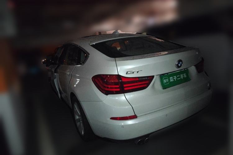 Used BMW 5 Series GT 2015 528i Leading Model Rear Left 45 Deg