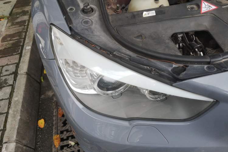 Used BMW 5 Series GT 2015 528i Leading Model Right Front Headlight