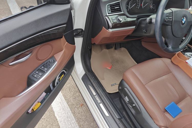 Used BMW 5 Series GT 2015 528i Leading Model Driver Seat