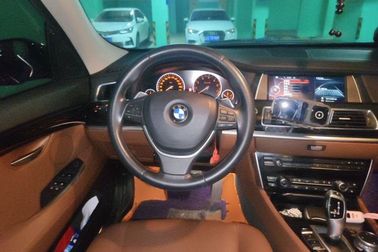 Used BMW 5 Series GT 2015 535i Leading Model Steering Wheel