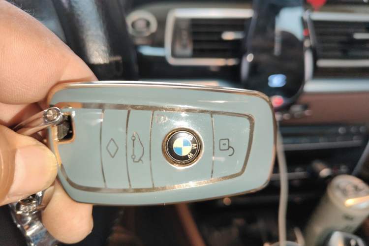 Used BMW 5 Series GT 2015 528i Leading Model Vehicle Key