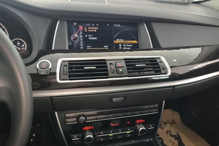 Used BMW 5 Series GT 2015 528i Leading Model Audio And AC Panel