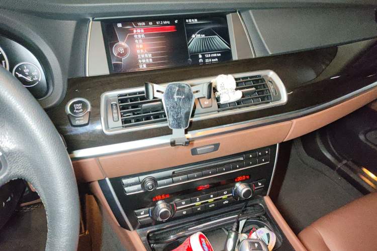 Used BMW 5 Series GT 2015 528i Leading Model Audio And AC Panel