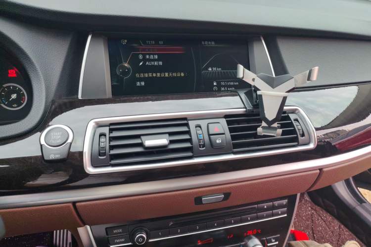 Used BMW 5 Series GT 2015 528i Leading Model Audio And AC Panel